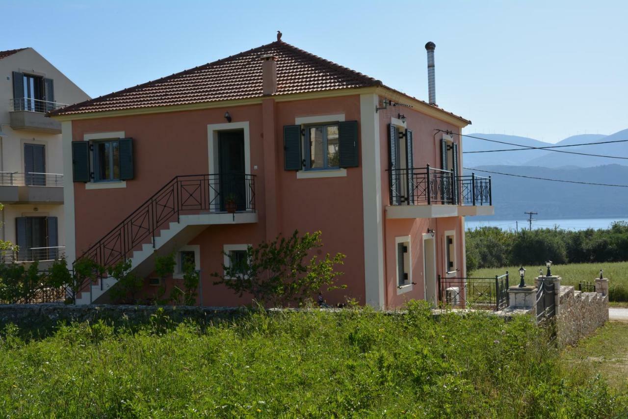 Lotus Sea View Apartments Lixoúri Eksteriør bilde